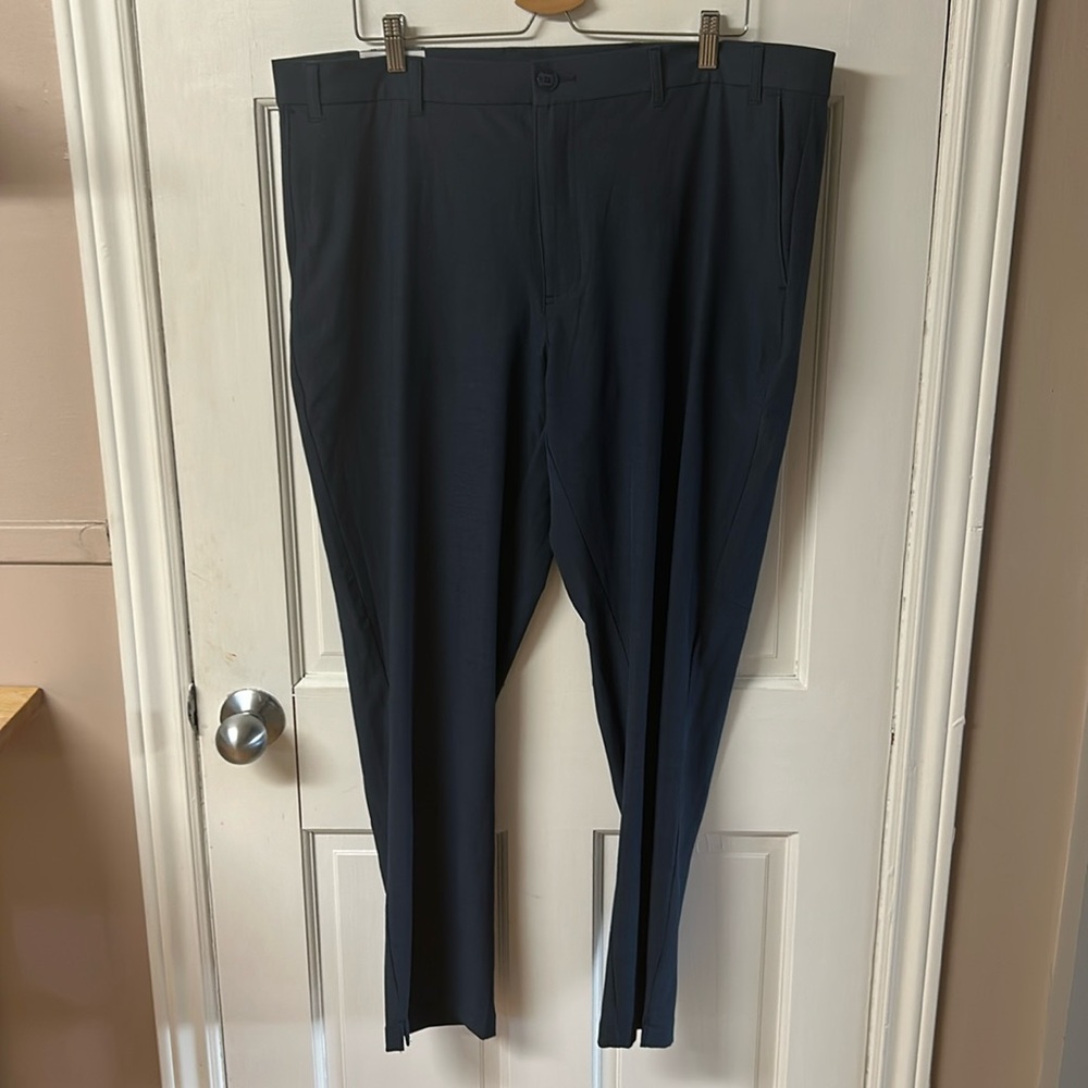 Callaway Men’s 4-way stretch flat front golf pants opti dri NWT 40X30